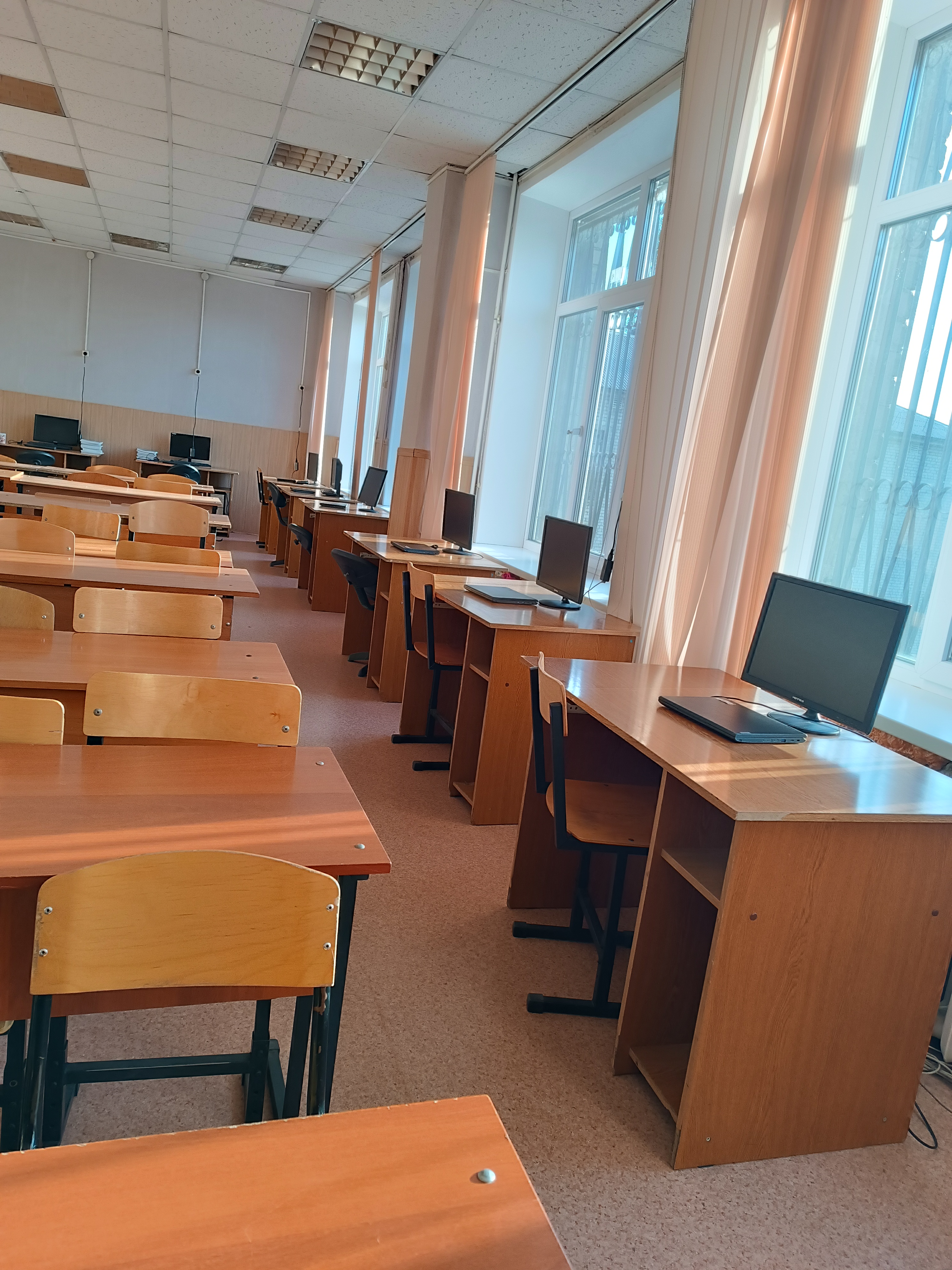 Изображения кабинета.